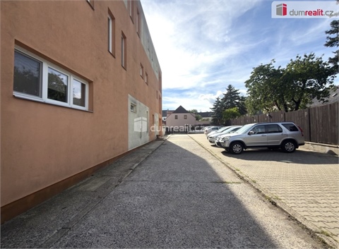 Pronájem bytu 3kk, 100 m² 18