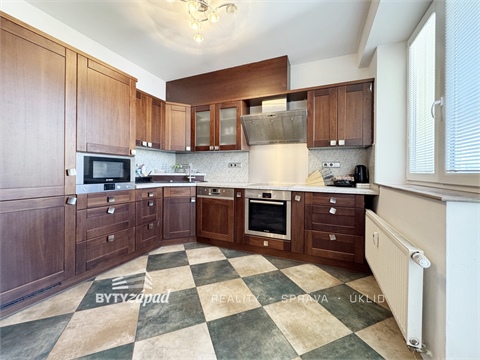 Pronájem bytu 5kk, 120 m² - 0