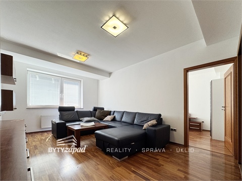 Pronájem bytu 5kk, 120 m² 2