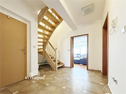 Pronájem bytu 5kk, 120 m² - 10