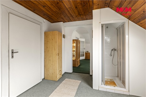 Prodej rodinného domu, 150 m² - 12