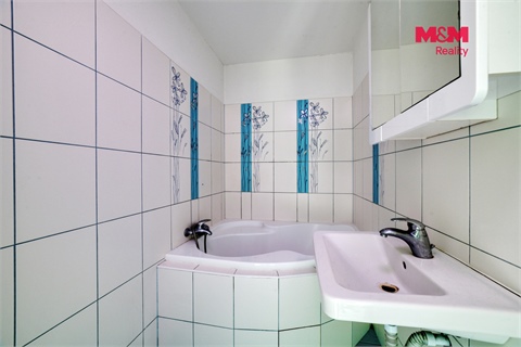 Prodej bytu 3+1, 84 m² - 12