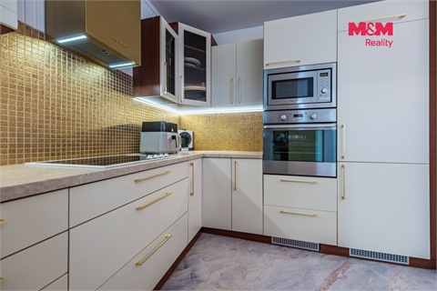 Prodej rodinného domu, 109 m² 8