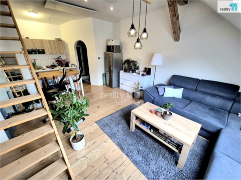 Pronájem bytu 2kk, 48 m² - 2
