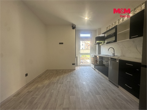 Pronájem bytu 2kk, 33 m² - 0