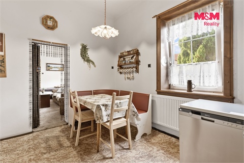 Prodej rodinného domu, 300 m² 22
