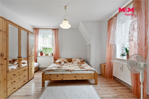 Prodej rodinného domu, 300 m² - 6