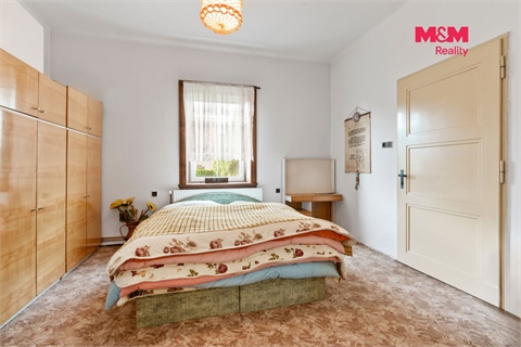 Prodej rodinného domu, 300 m² - 18