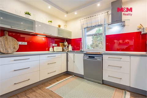 Prodej rodinného domu, 125 m² 6
