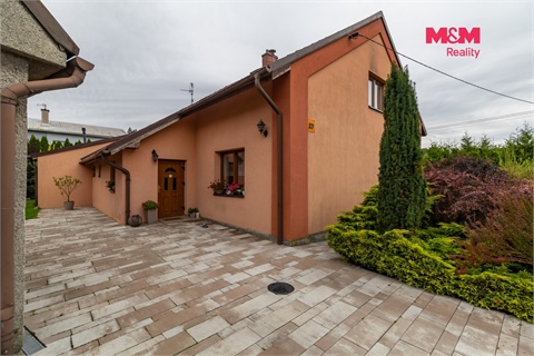 Prodej rodinného domu, 230 m² 10