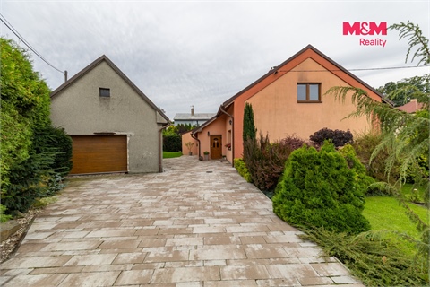 Prodej rodinného domu, 230 m² - 8