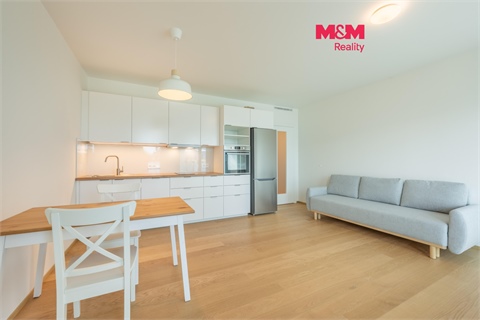 Pronájem bytu 1kk, 34 m² 0