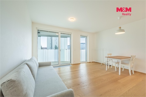 Pronájem bytu 1kk, 34 m² - 0