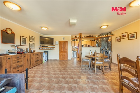 Prodej rodinného domu, 178 m² 28