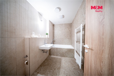 Prodej bytu 1kk, 44 m² 8