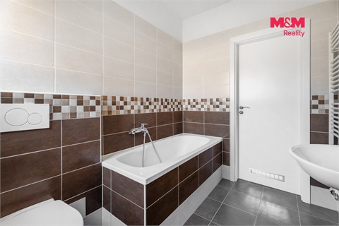 Prodej rodinného domu, 76 m² - 10