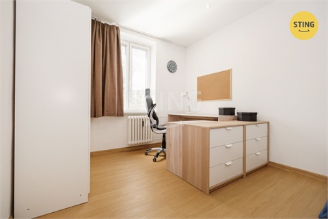 Pronájem bytu 3kk, 71 m² - 18