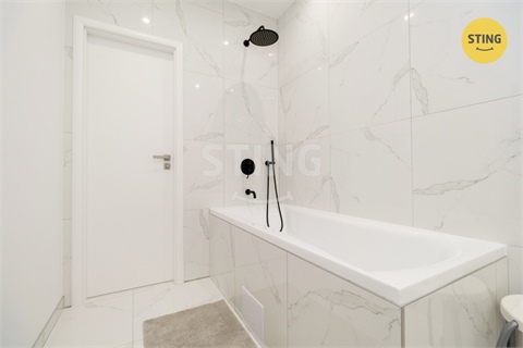 Pronájem bytu 3kk, 71 m² - 12