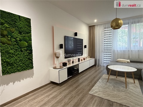 Prodej bytu 2+1, 57 m² 8