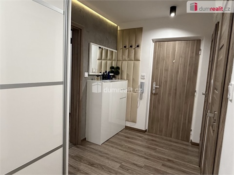 Prodej bytu 2+1, 57 m² - 2