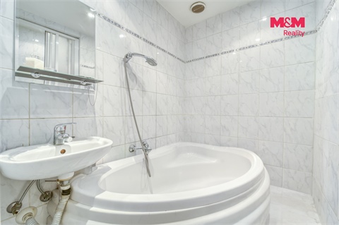 Prodej bytu 4kk, 94 m² - 4