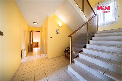 Prodej rodinného domu, 700 m² 14