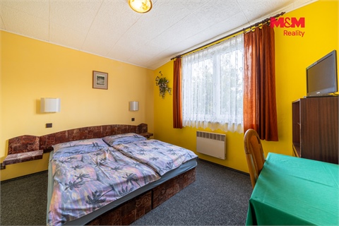 Prodej rodinného domu, 700 m² - 24