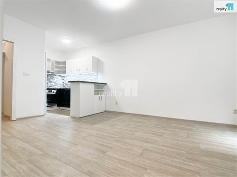 Pronájem bytu 2kk, 38 m² - 4