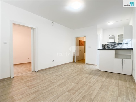 Pronájem bytu 2kk, 38 m² - 0