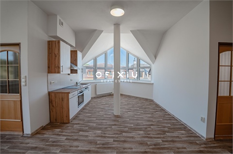 Pronájem bytu 2kk, 64 m² 0