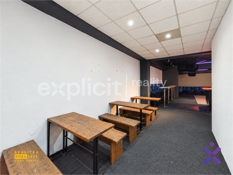 Pronájem komerčního objektu, 200 m² - 10