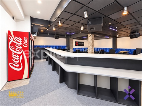 Pronájem komerčního objektu, 200 m² - 0