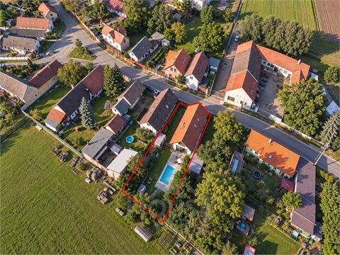 Prodej rodinného domu, 144 m² - 14