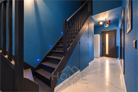 Prodej rodinného domu, 144 m² - 8