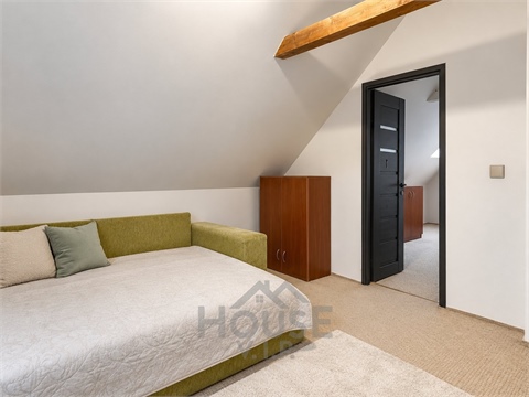 Prodej rodinného domu, 144 m² - 12