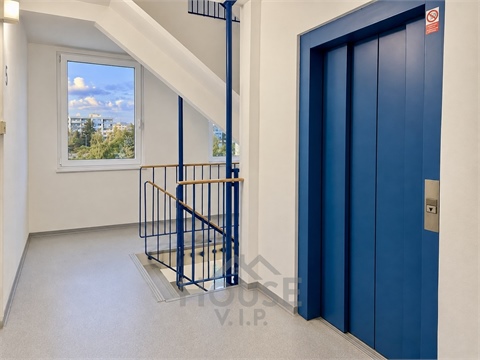 Prodej bytu 2kk, 44 m² 8