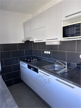 Prodej bytu 4kk, 73 m² 2
