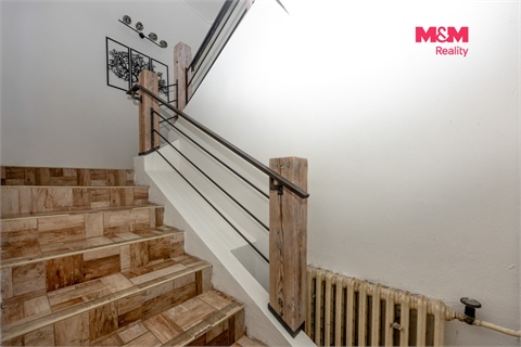 Prodej rodinného domu, 242 m² - 16