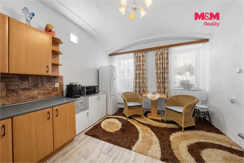 Prodej rodinného domu, 253 m² - 20
