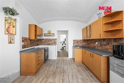Prodej rodinného domu, 253 m² - 22