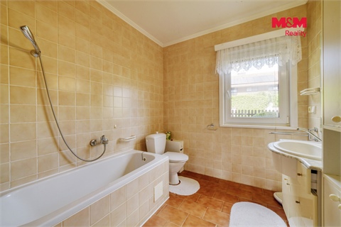 Prodej rodinného domu, 130 m² - 14