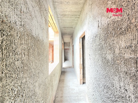 Prodej rodinného domu, 289 m² - 14