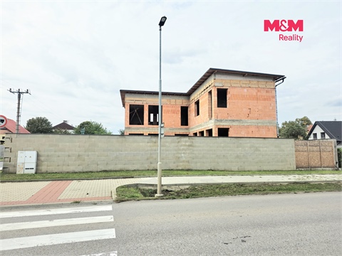 Prodej rodinného domu, 289 m² - 0