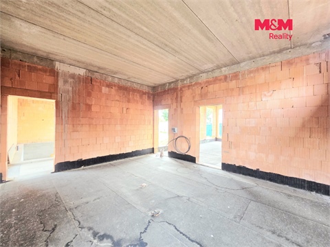 Prodej rodinného domu, 289 m² - 8