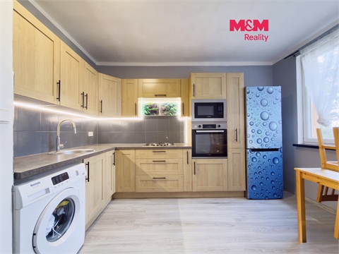 Prodej bytu 2kk, 37 m² 0