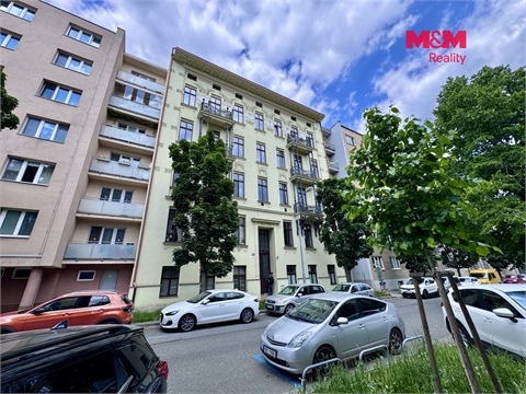 Prodej bytu 1+1, 62 m² - 20