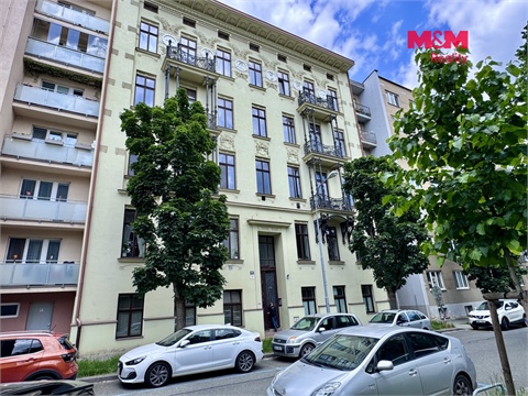 Prodej bytu 1+1, 62 m² 22