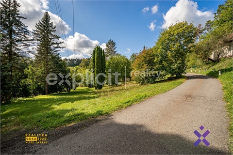 Prodej stavebního pozemku, 996 m² 12