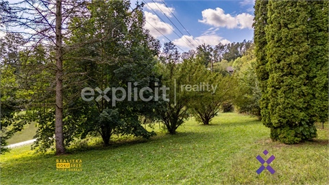 Prodej stavebního pozemku, 996 m² 14