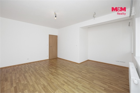 Pronájem bytu 3kk, 119 m² 12